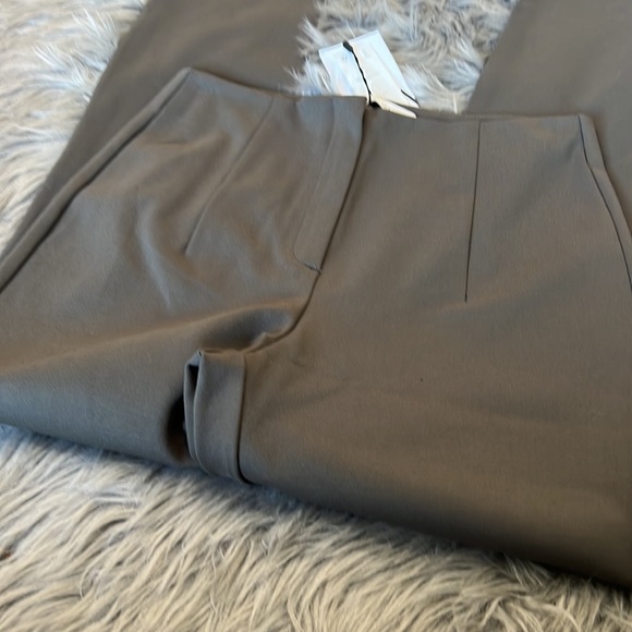 Zara - Picture 5 of 8